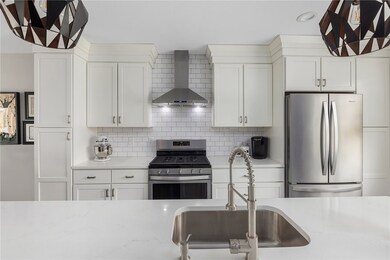 3800 Post Rd unit 6, Warwick, RI 02886 - photo 4