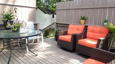 12 Williams Dr, Carver, MA 02330 - photo 2