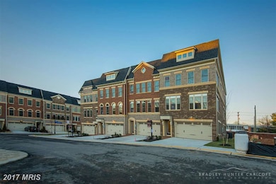 2358 Chadlington Rd, Falls Church, VA 22043 - photo 3