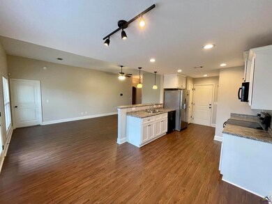 231 N Charity Ln, Warner Robins, GA 31088 - photo 6