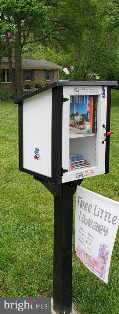 642 Clifton Dr, Bear, DE 19701 - photo 2