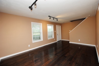7853 Fuqua St unit 7853, Houston, TX 77075 - photo 3