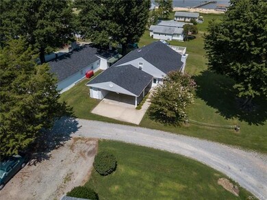 191 Pecan Rd, Dunnsville, VA 22454 - photo 4