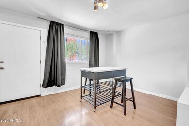 5-web-or-mls-821 N 3rd St-5