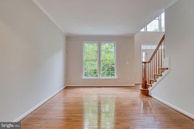 11425 Seneca Forest Cir, Germantown, MD 20876 - photo 5