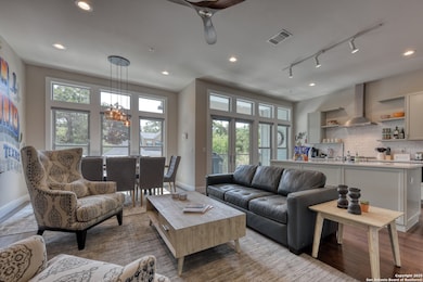 139 Cedar St unit 104, San Antonio, TX 78210 - photo 7