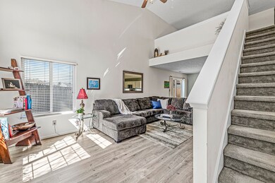 578 Pine Lake Dr, Greenwood, IN 46143 - photo 4