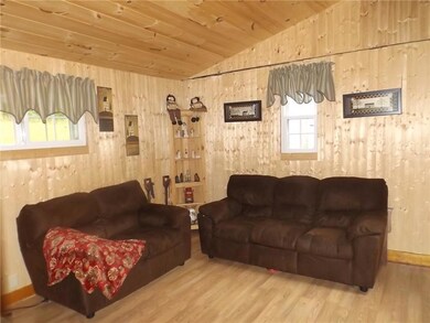 17 Hillcrest Ave, Millinocket, ME 04462 - photo 5