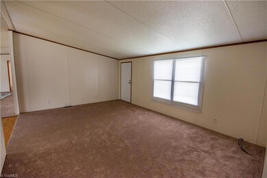 121 Northfield Rd, Statesville, NC 28625 - photo 7