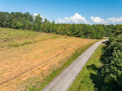 01 Hood Rd unit 1, Easley, SC 29640 - photo 3