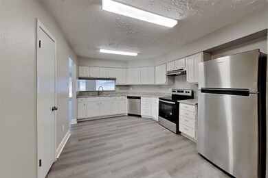 7334 Skybright Ln, Houston, TX 77095 - photo 5