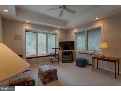 1622 Dauphin Ave, Reading, PA 19610 - photo 6