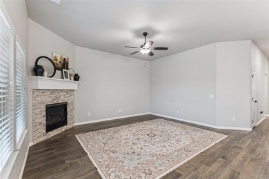12316 SW 31st St, Yukon, OK 73099 - photo 7