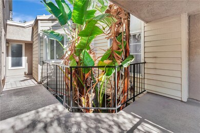 645 Pacific Ave unit 315, Long Beach, CA 90802 - photo 2