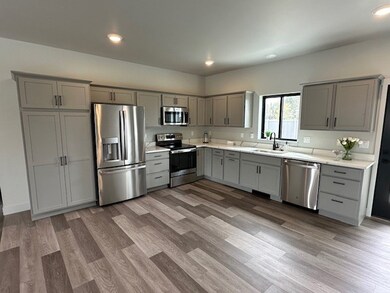 3406 Goldenrod Ln, Kalispell, MT 59901 - photo 4