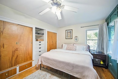 1303 68th St, Windsor Heights, IA 50324 - photo 5