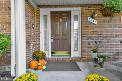 5201 Winding Star Cir, Columbia, MD 21044 - photo 2