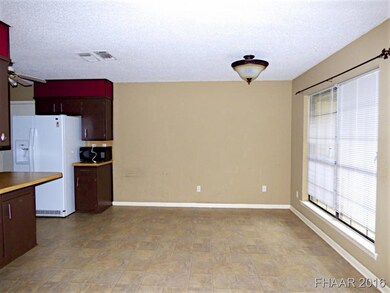 1125 Rhonda Lee St, Copperas Cove, TX 76522 - photo 4