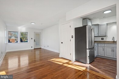 6403 Country Club Ct, Hyattsville, MD 20785 - photo 3