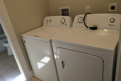 14 Wabash Ave unit 3, Worcester, MA 01604 - photo 5