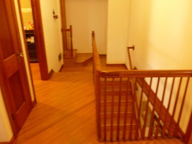 715 2nd St, Columbus Junction, IA 52738 - photo 4