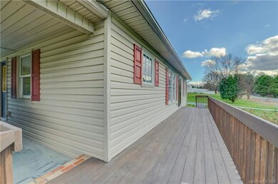 1 Bolton Ct, Hendersonville, NC 28792 - photo 5