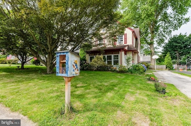 2416 Whitby Rd, Havertown, PA 19083 - photo 3