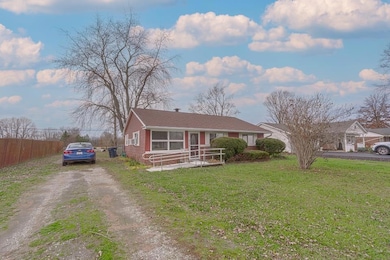 8419 S Leonard St, Cambridge City, IN 47327 - photo 2