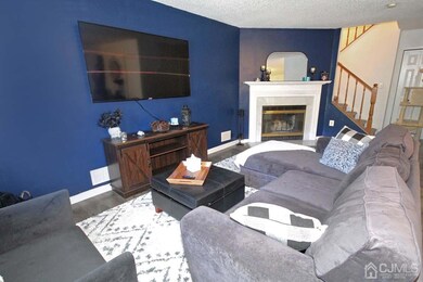 224 Sapphire Ln unit 57X, Franklin Park, NJ 08823 - photo 2