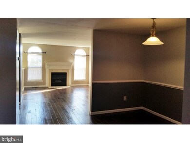 2306 Carriage Ln, Royersford, PA 19468 - photo 4