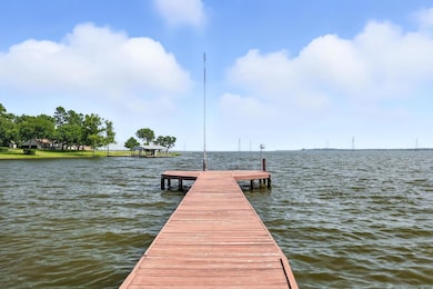 827 Lcr 894, Jewett, TX 75846 - photo 2