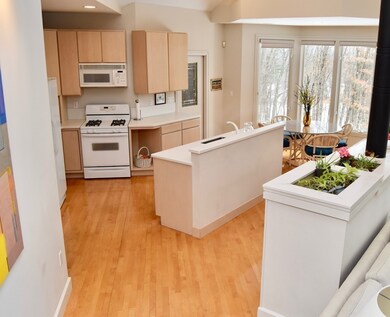 9 Sylvia Heights, Hadley, MA 01035 - photo 7