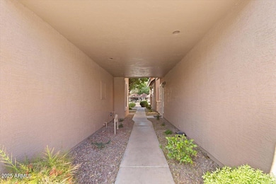 05-1633 E Lakeside Dr 98