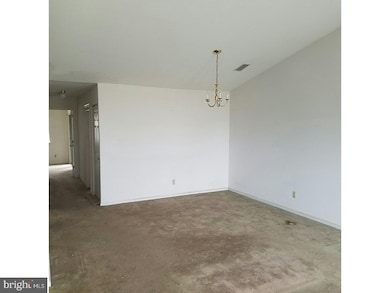 243 N 14th St unit B, Reading, PA 19604 - photo 2