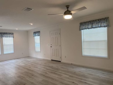 5532 Our Ln, Zephyrhills, FL 33542 - photo 7