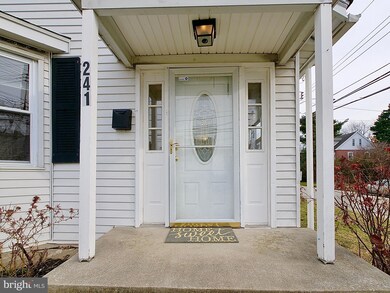 241 Burmont Rd, Drexel Hill, PA 19026 - photo 4