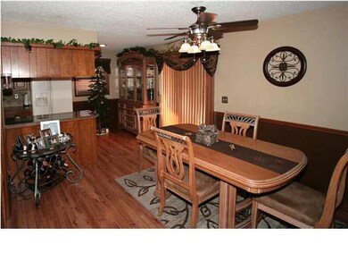Lovely dining room