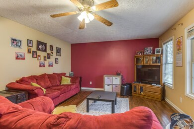 288 W Doak Rd, Manchester, TN 37355 - photo 5