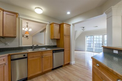 100 Shepards Cove Rd unit G-301, Kittery, ME 03904 - photo 5