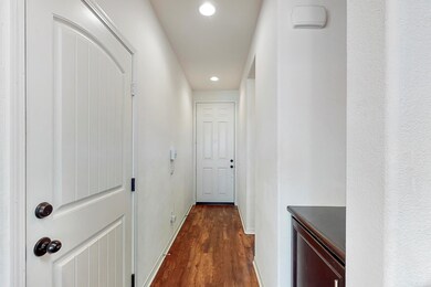 22025-Windham-Way-Santa-Clarita-Ca-91350