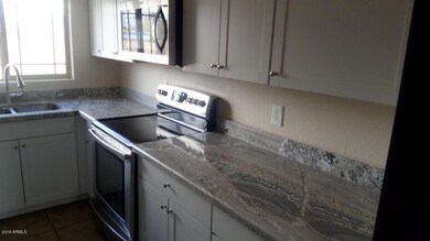 2239 N 58th Dr, Phoenix, AZ 85035 - photo 5