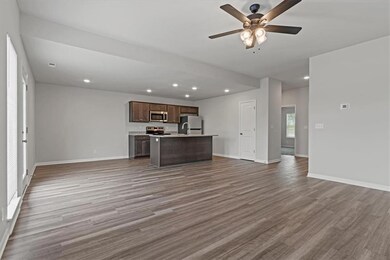 2108 Crestview Place, Raymore, MO 64083 - photo 5