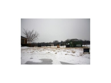 Lot in cul De Sac surrounded by stunning homes