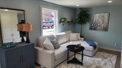 Family _ Living Room(2)