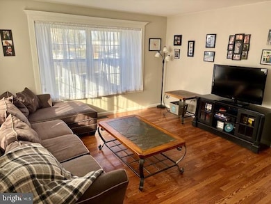 656 Honeysuckle Way, Pennsburg, PA 18073 - photo 6