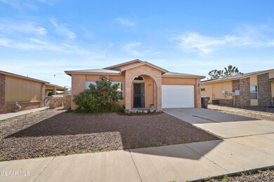 645 Maravillas St, El Paso, TX 79928 - photo 2
