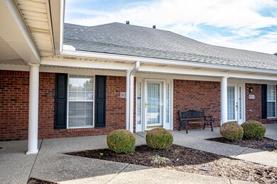 8013 Aspen Glen Dr unit 8013, Louisville, KY 40228 - photo 7