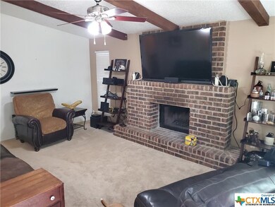 2018 Castle Gate Cir, San Marcos, TX 78666 - photo 6