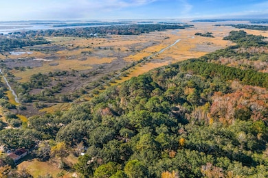 1872 Arsburn Rd, Charleston, SC 29412 - photo 7