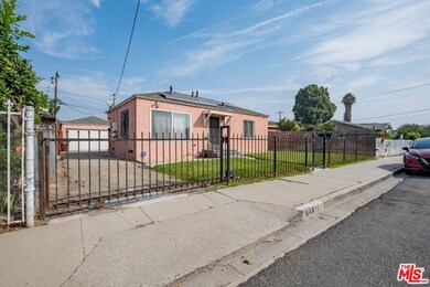 633 W Cherry St, Compton, CA 90222 - photo 2